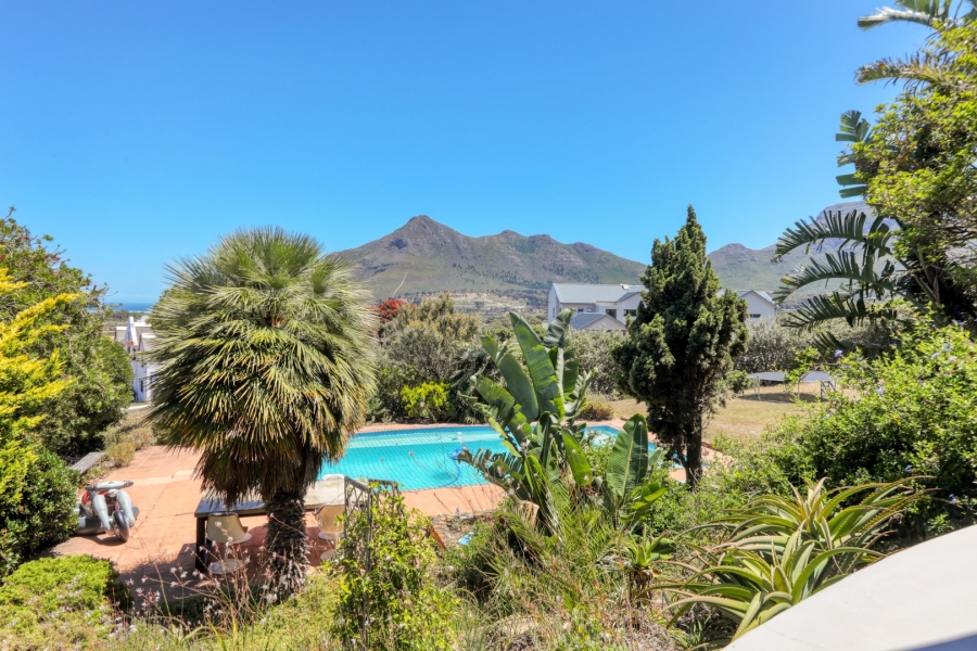 7 Bedroom Property for Sale in Crofters Valley Western Cape